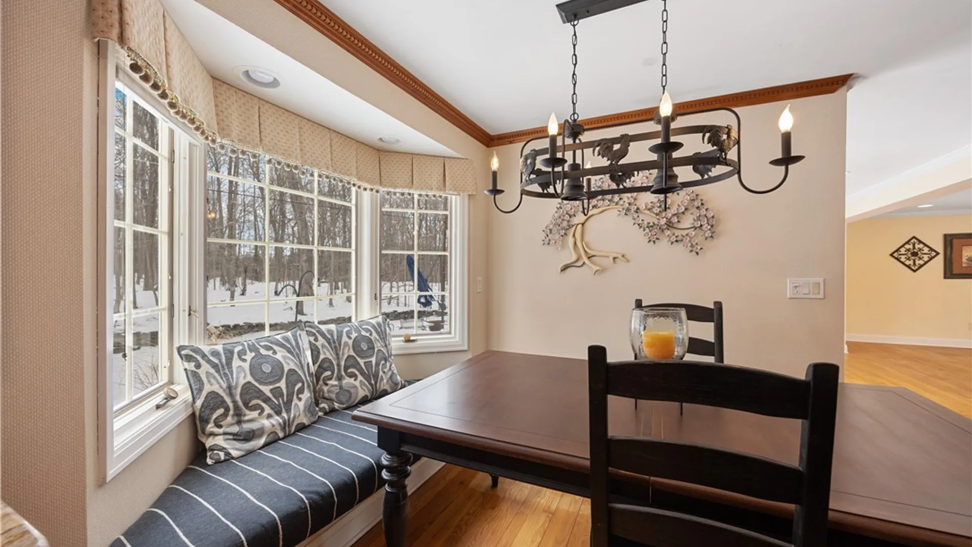 Property at 15 Edgewood Parkway, Manlius, NY 13066 17