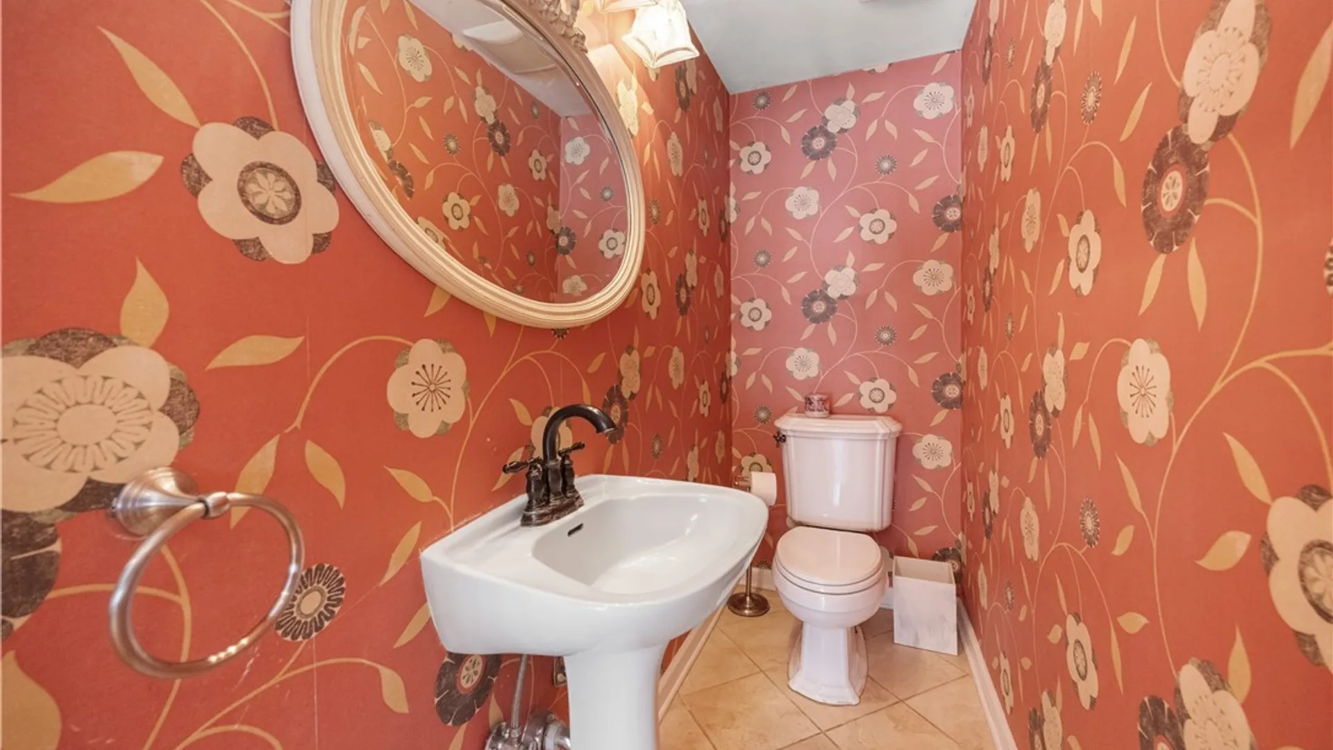 Property at 15 Edgewood Parkway, Manlius, NY 13066 24