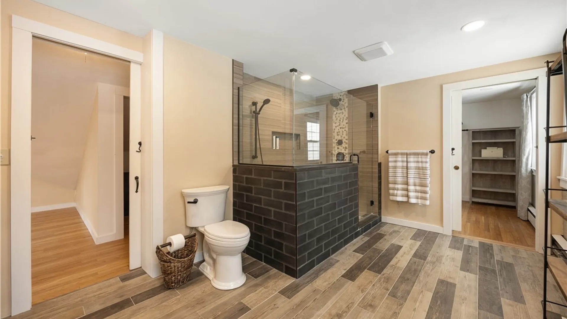 Property at 15 Edgewood Parkway, Manlius, NY 13066 27