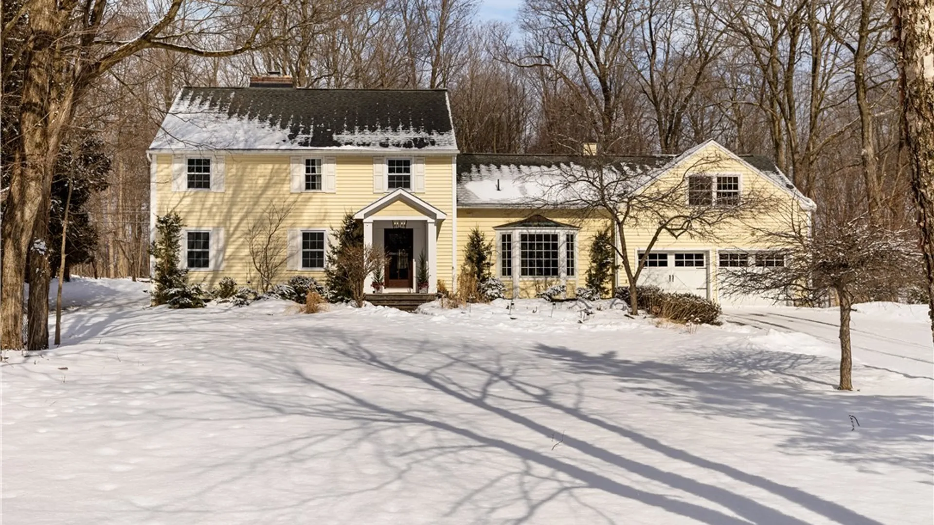 Property at 15 Edgewood Parkway, Manlius, NY 13066 3