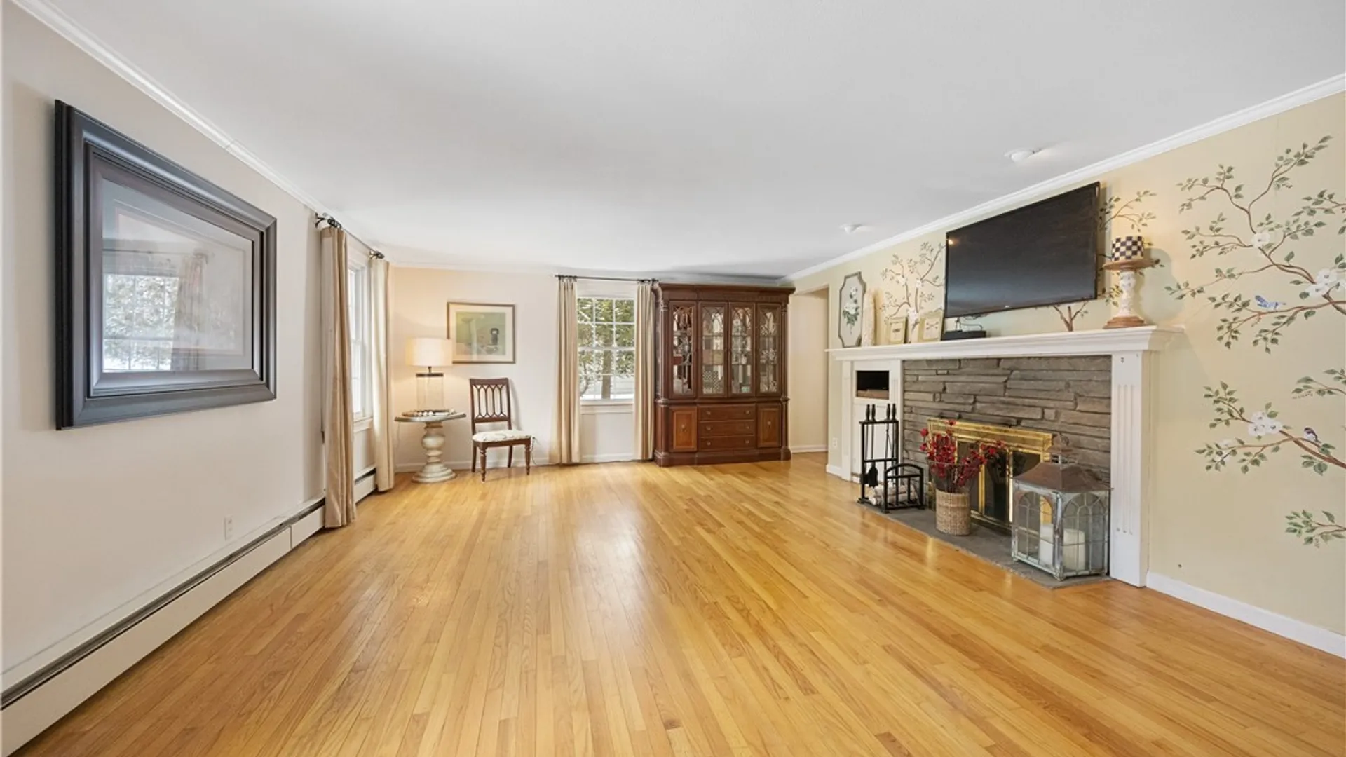 Property at 15 Edgewood Parkway, Manlius, NY 13066 8