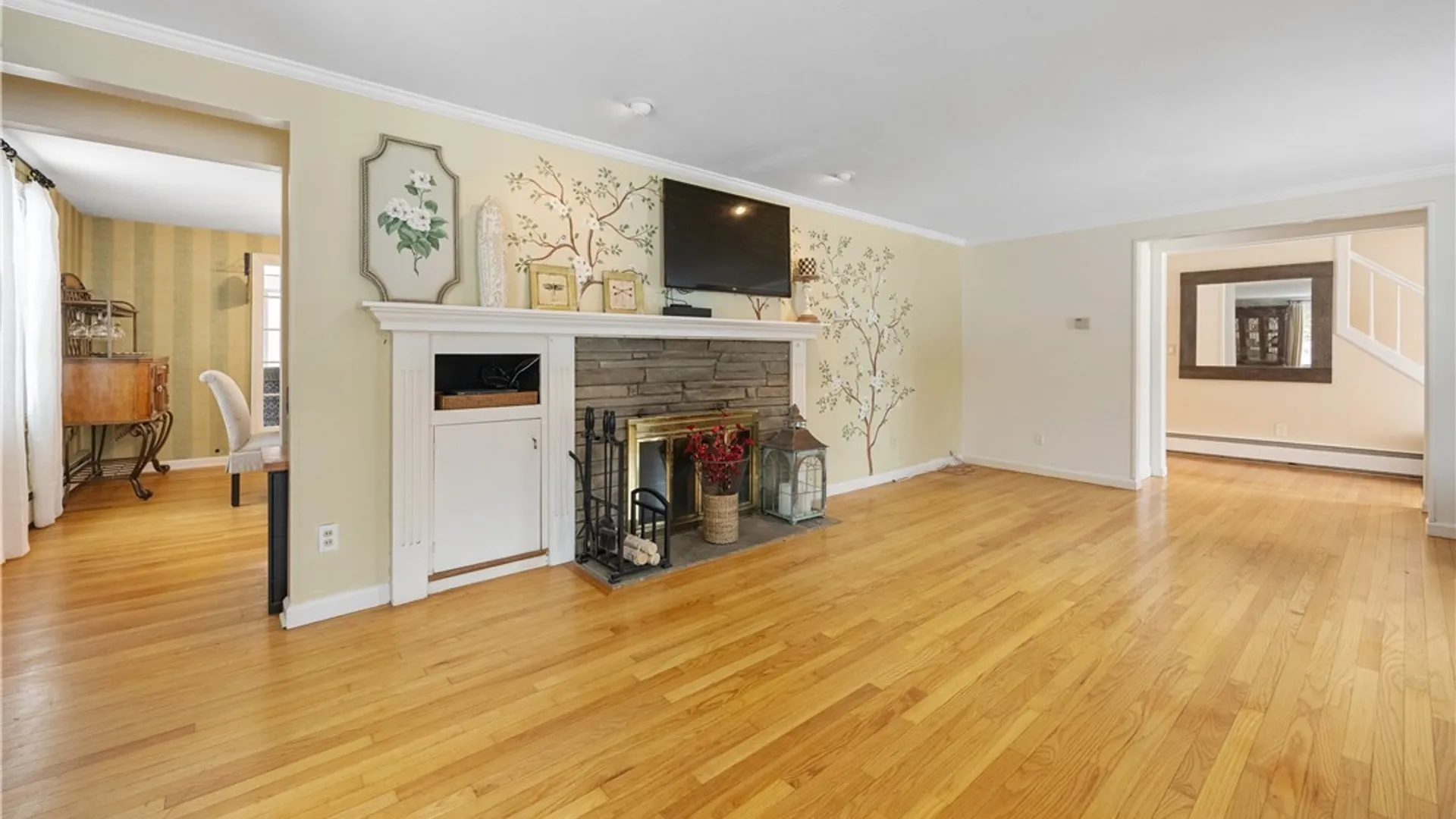 Property at 15 Edgewood Parkway, Manlius, NY 13066 9