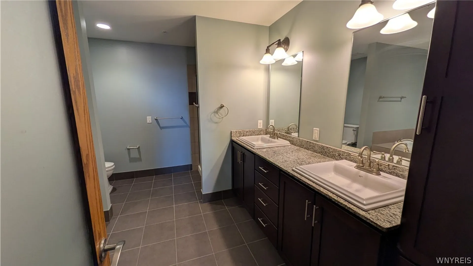 Property at 149 Swan Street, Buffalo, NY 14203 2