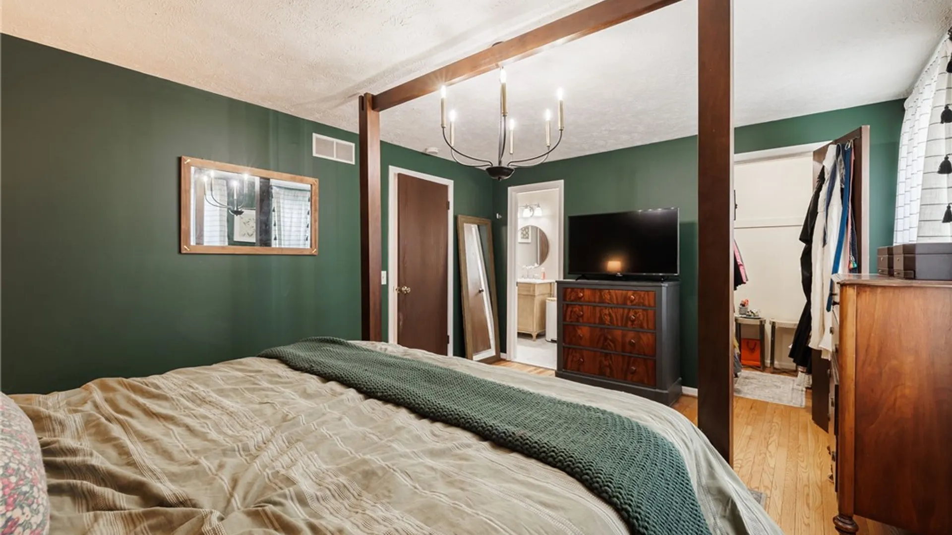 Property at 199 Kearney Drive, Irondequoit, NY 14617 25