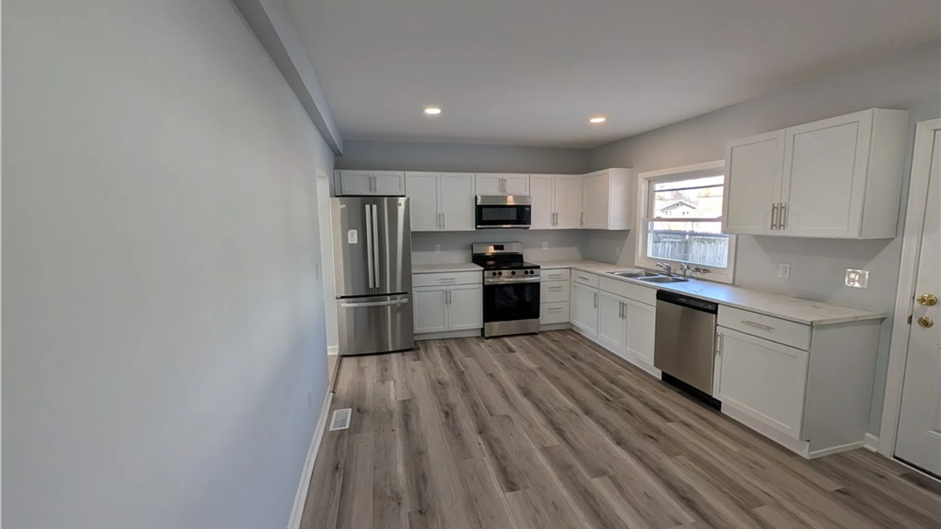 Property at 820 Lincoln Street, Elmira City, NY 14901 5