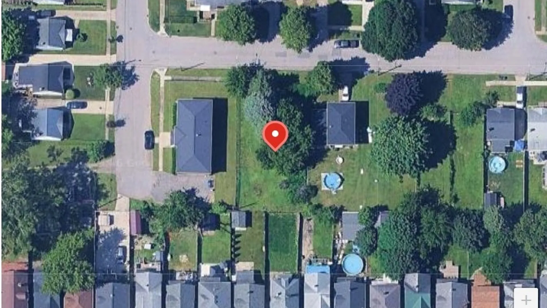 Property at 9 Evanston Place, Buffalo, NY 14220 2