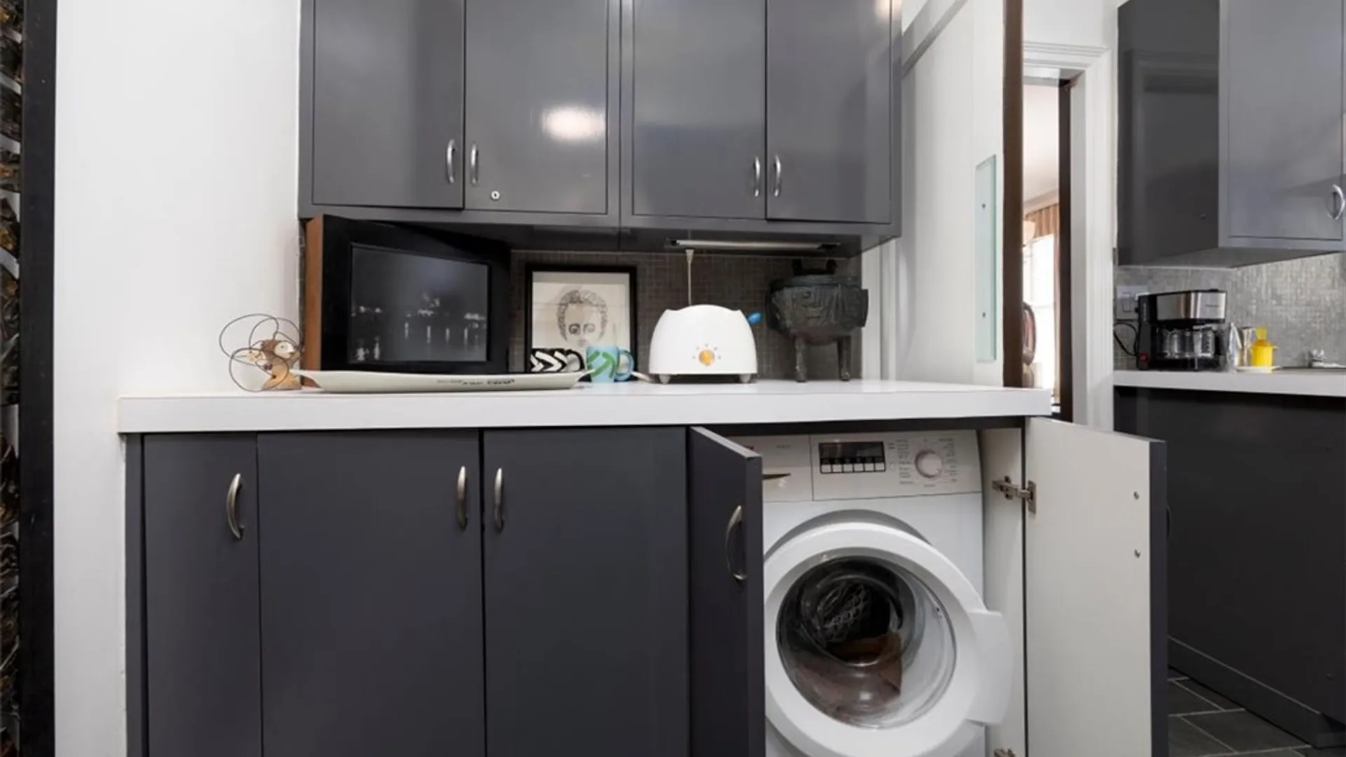 Property at 925 Delaware Avenue, Buffalo, NY 14209 14