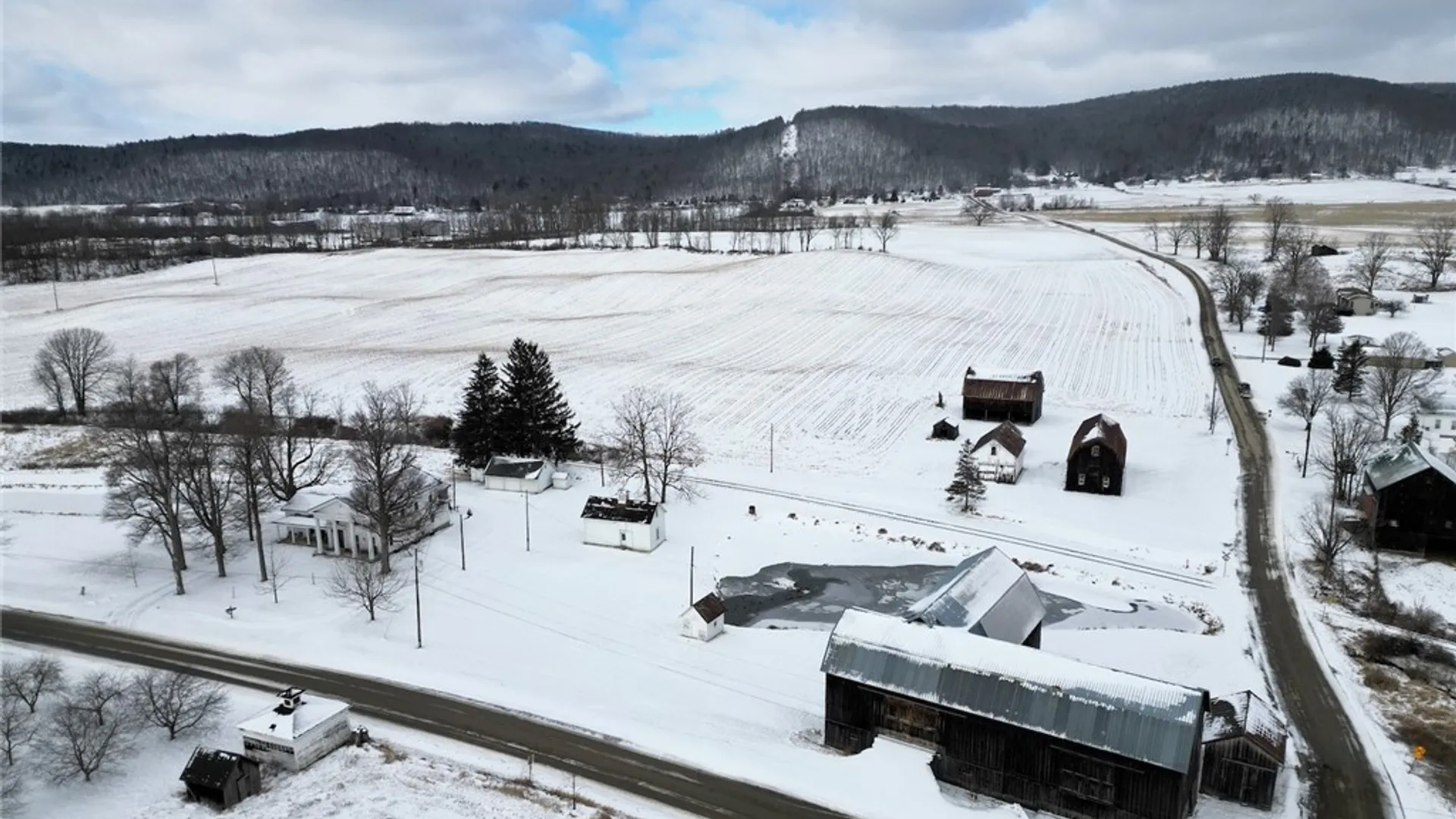 Property at 7013 Fish Hatchery Road, Urbana, NY 14810 5