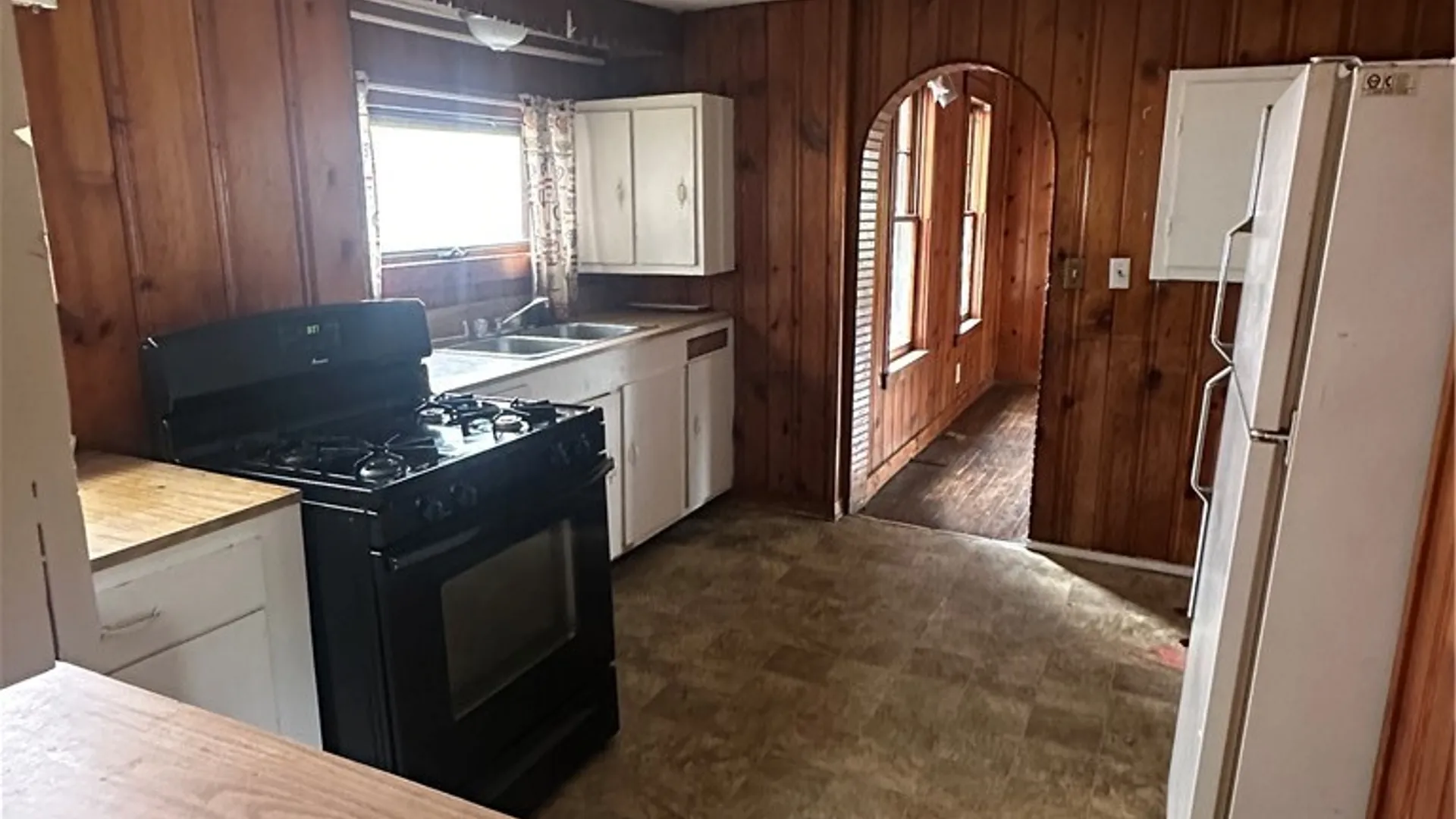 Property at 114 Hovey Street, Syracuse, NY 13207 11