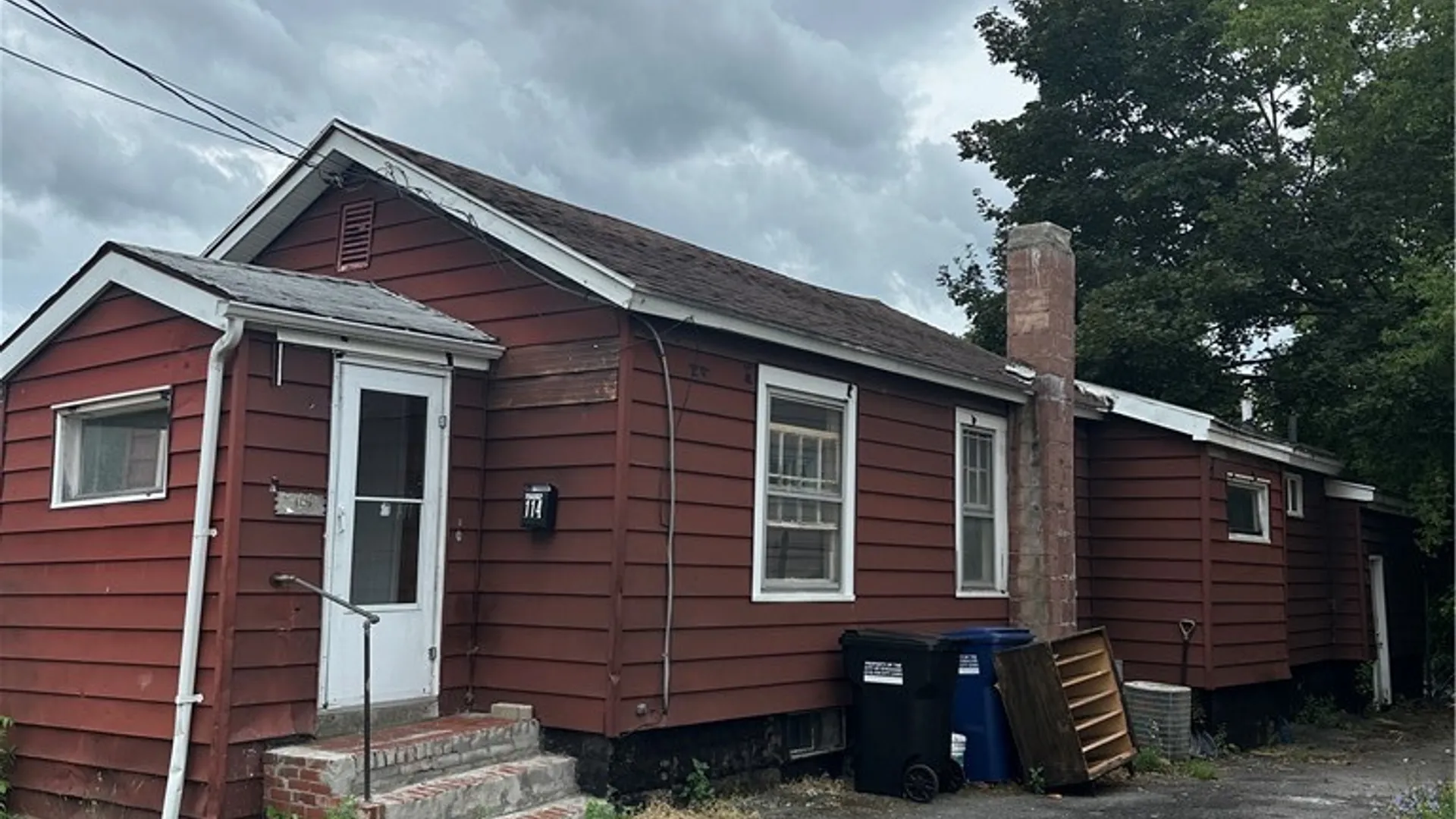 Property at 114 Hovey Street, Syracuse, NY 13207 3