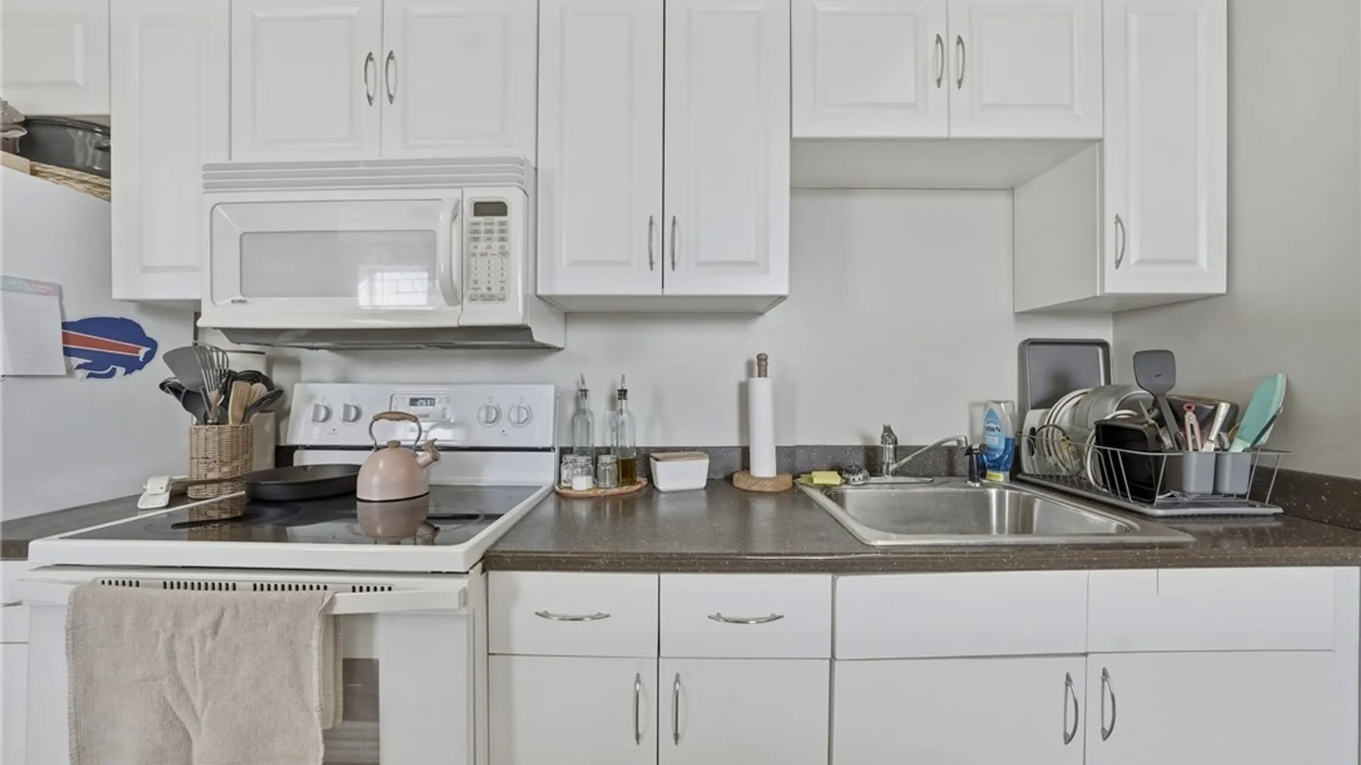 Property at 3284 Walden Avenue, Lancaster, NY 14043 18