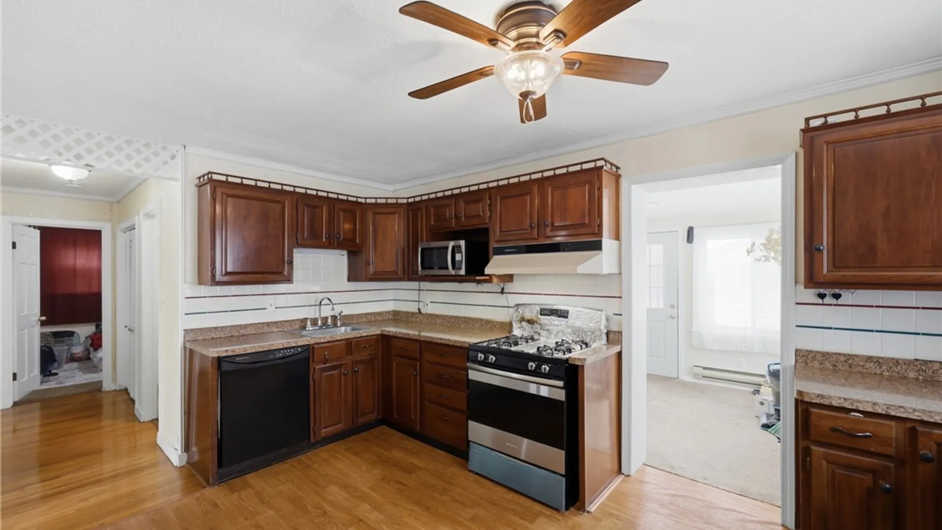 Property at 144 Elmview Drive, Tonawanda, NY 14150 16