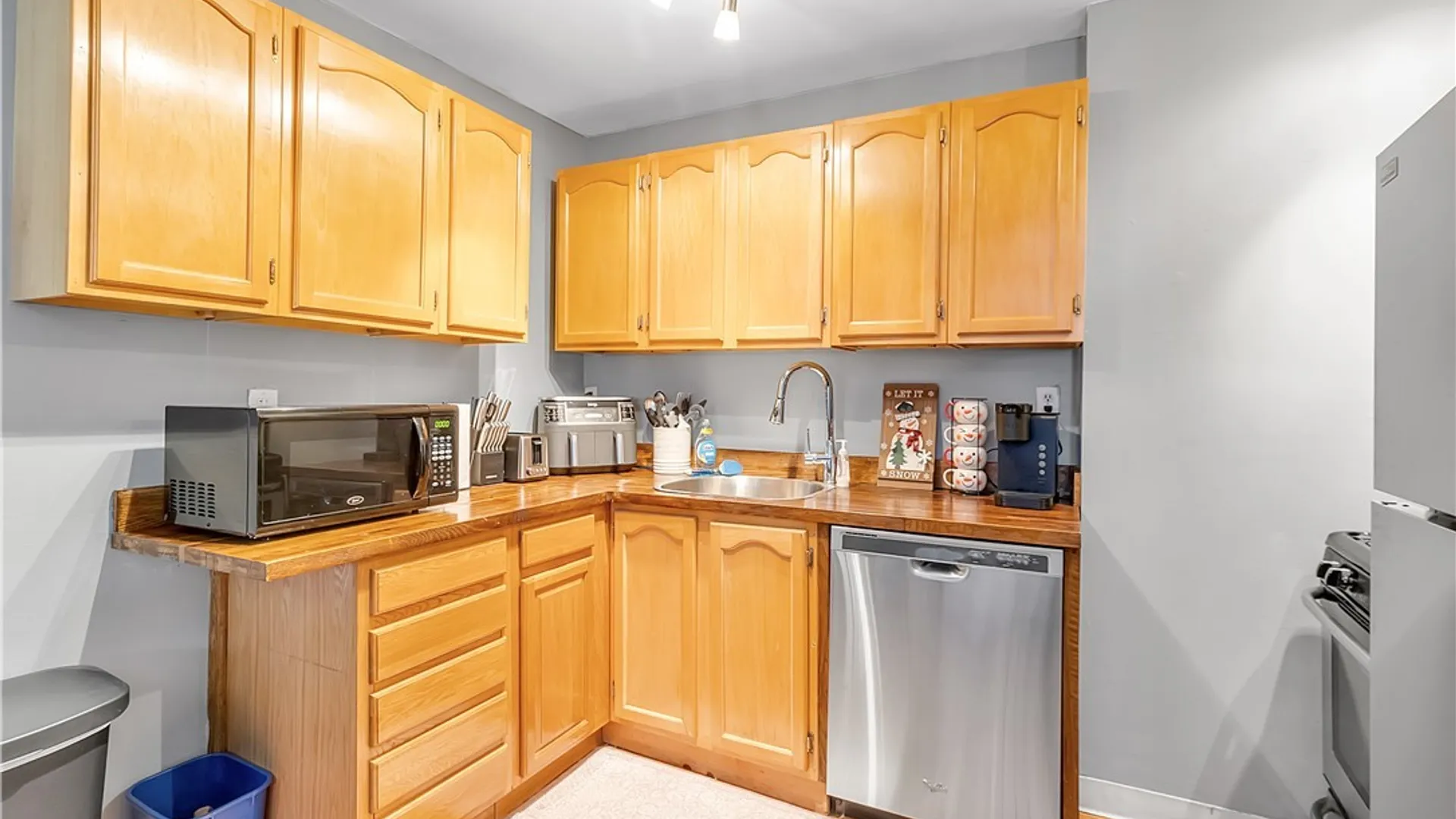 Property at 547 Franklin Street, Buffalo, NY 14202 16