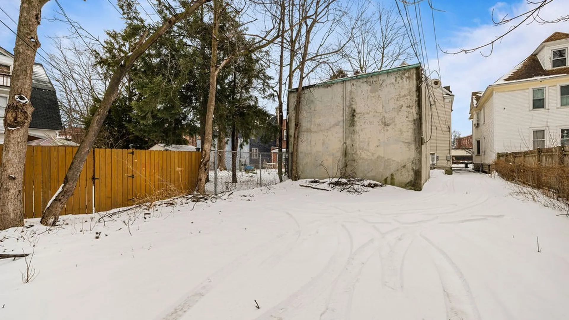 Property at 2290 Main Street, Buffalo, NY 14214 25