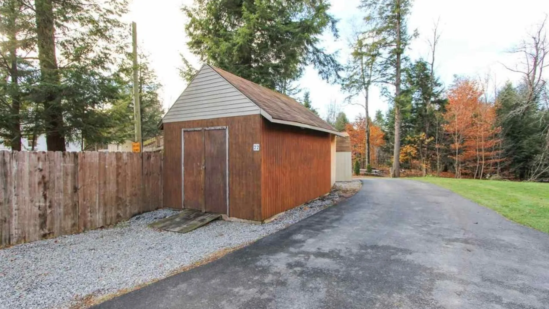 Property at 24 COMBS ROADWAY, Saratoga Springs, NY 12850 17