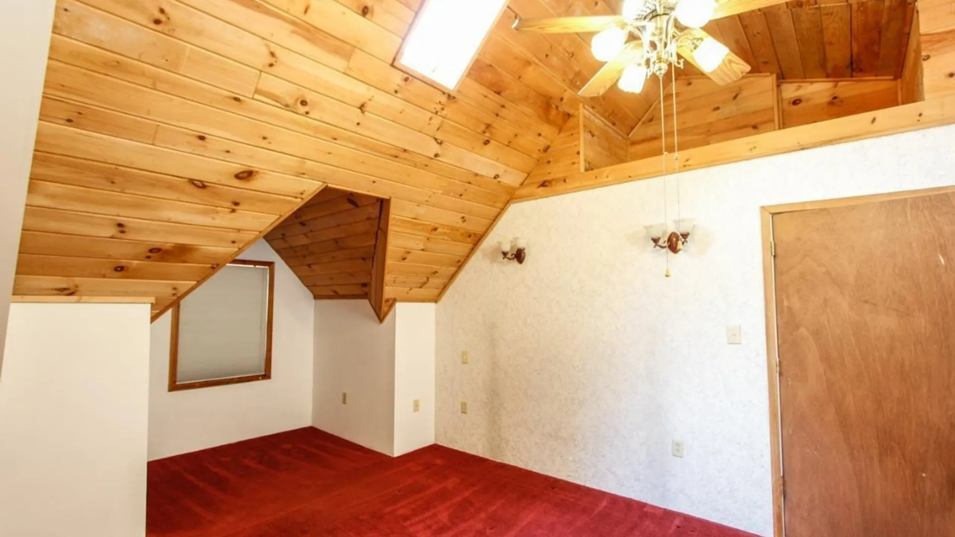 Property at 24 COMBS ROADWAY, Saratoga Springs, NY 12850 9