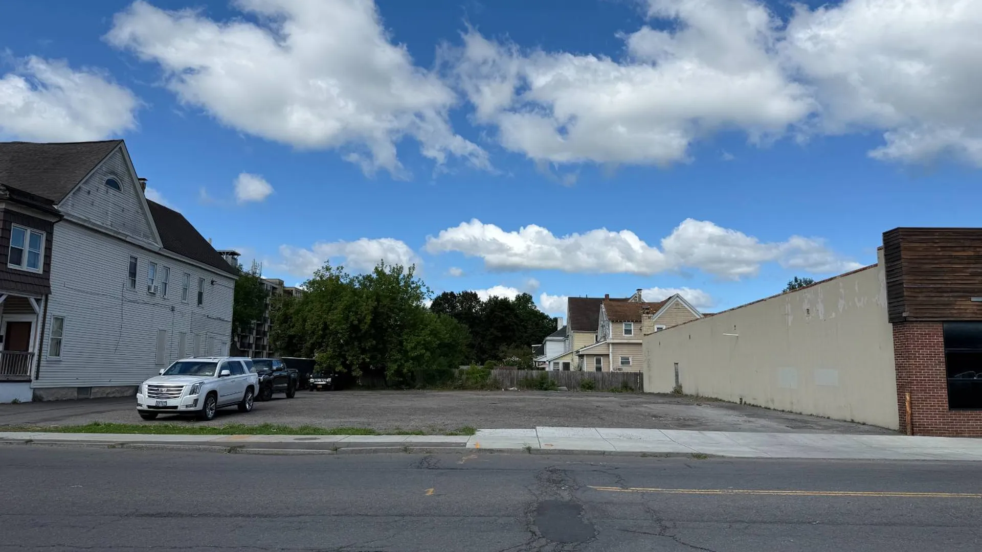Property at 4710 Salina S St, Syracuse, NY 13205 2