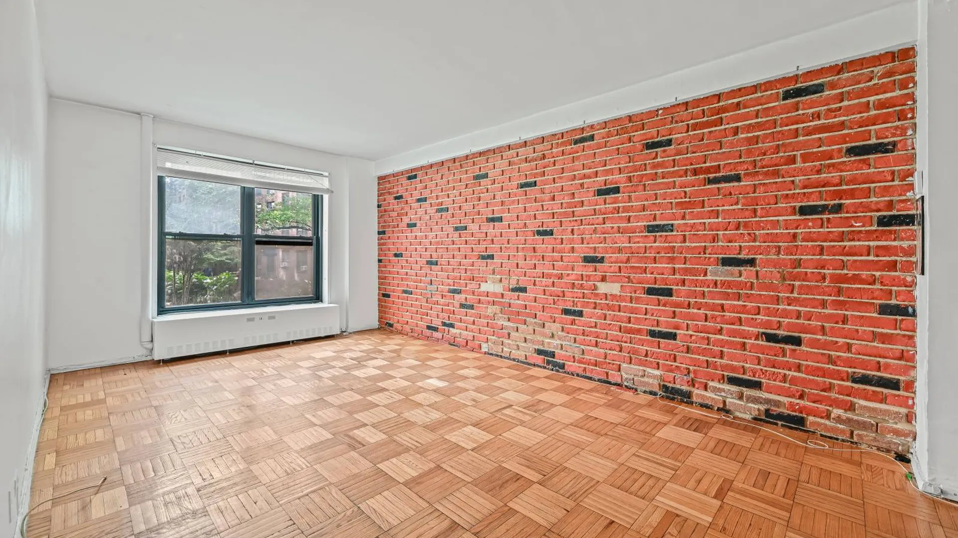 Property at 209 Clinton Ave, Brooklyn, NY 11205 4