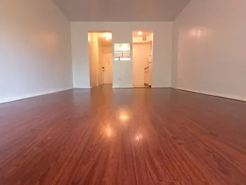 Property at 78-06 46th Ave, Elmhurst, NY 11373