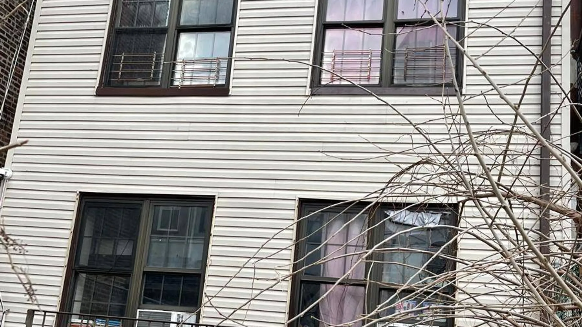 Property at 184 Milford St, Brooklyn, NY 11208 9