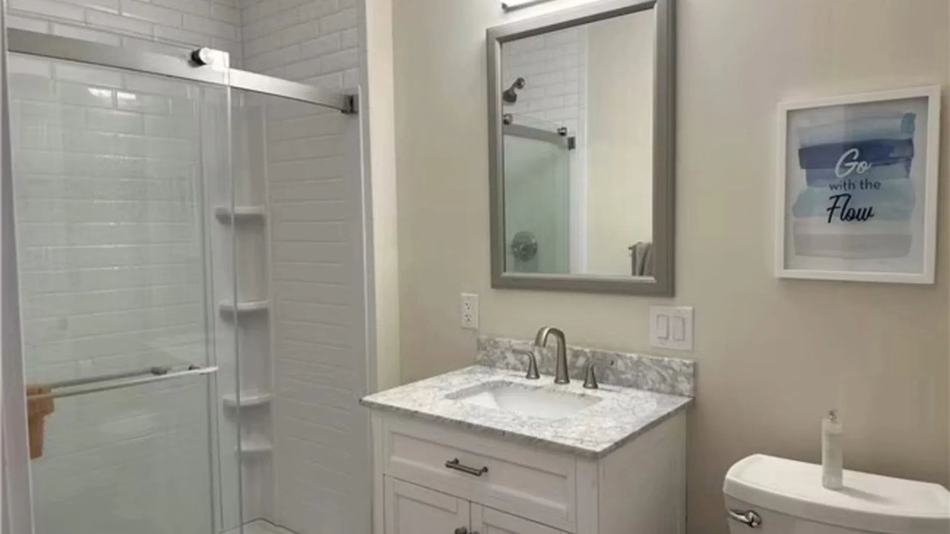 Property at 26 Paris Road, New Hartford, NY 13413 11