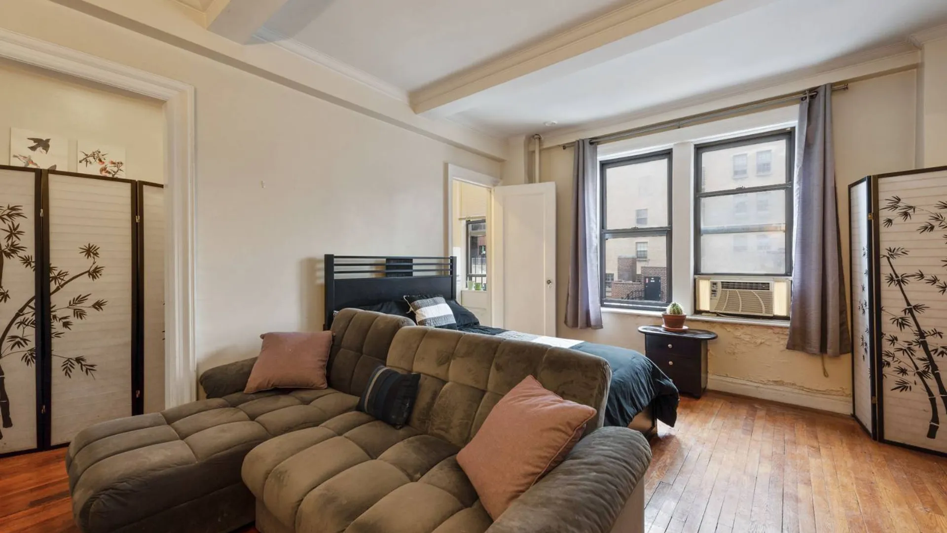 Property at 17 West 64th Street, New York, NY 10023 3