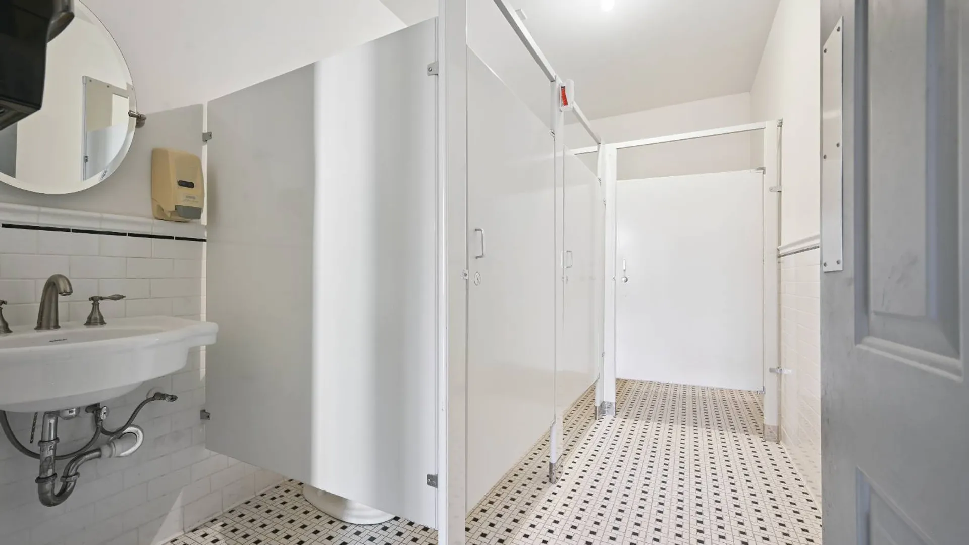 Property at 56 Main St, Stamford, NY 12167 33