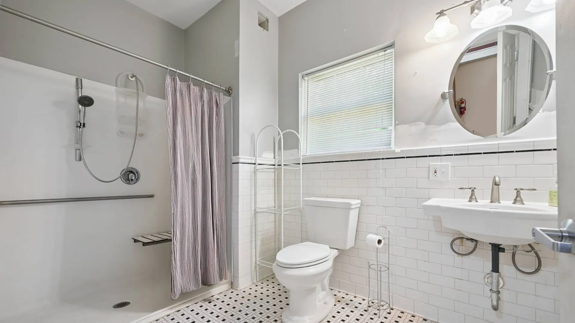 Property at 56 Main St, Stamford, NY 12167 44