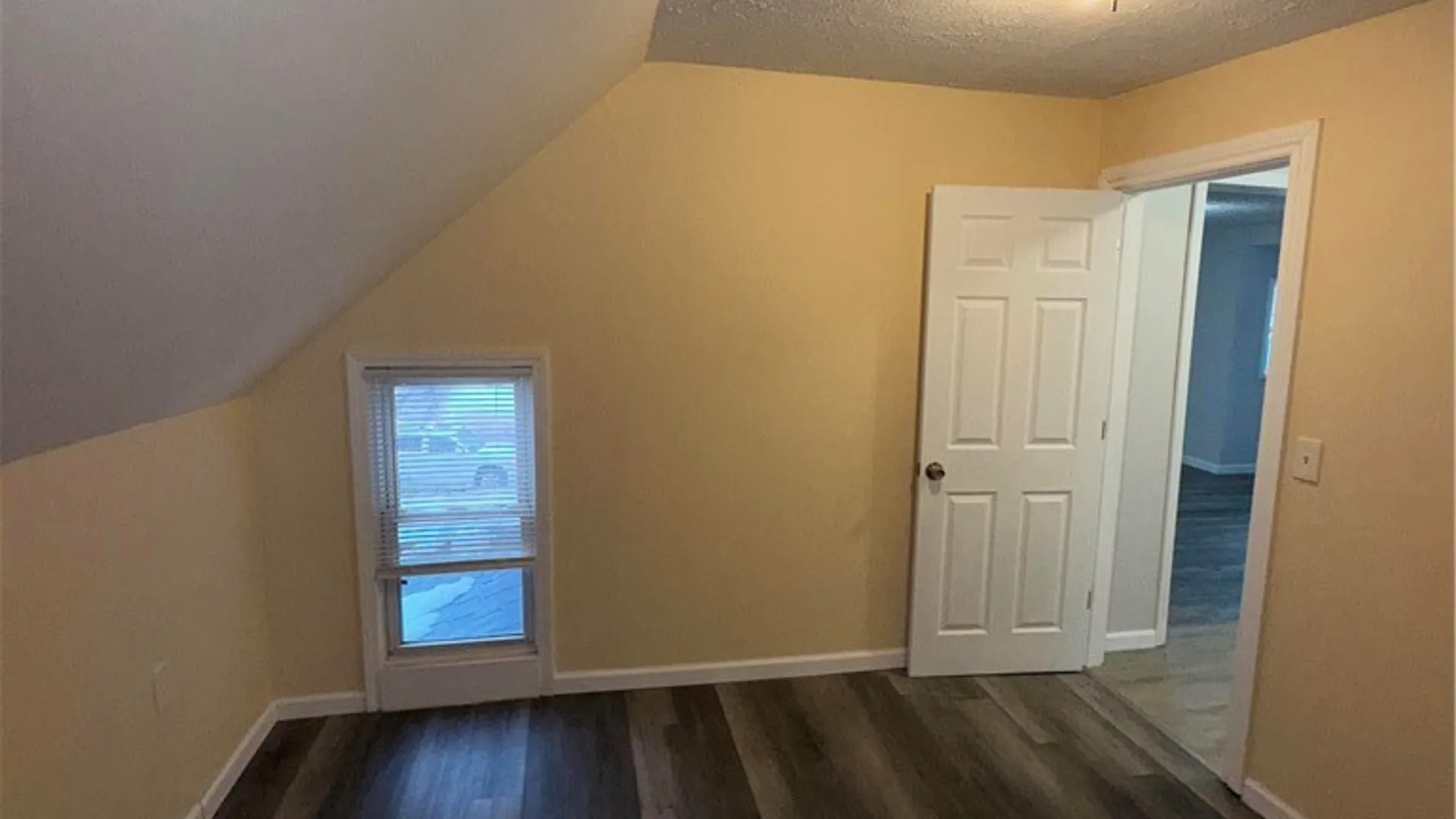 Property at 1312 Ontario Avenue, Niagara Falls, NY 14305 12