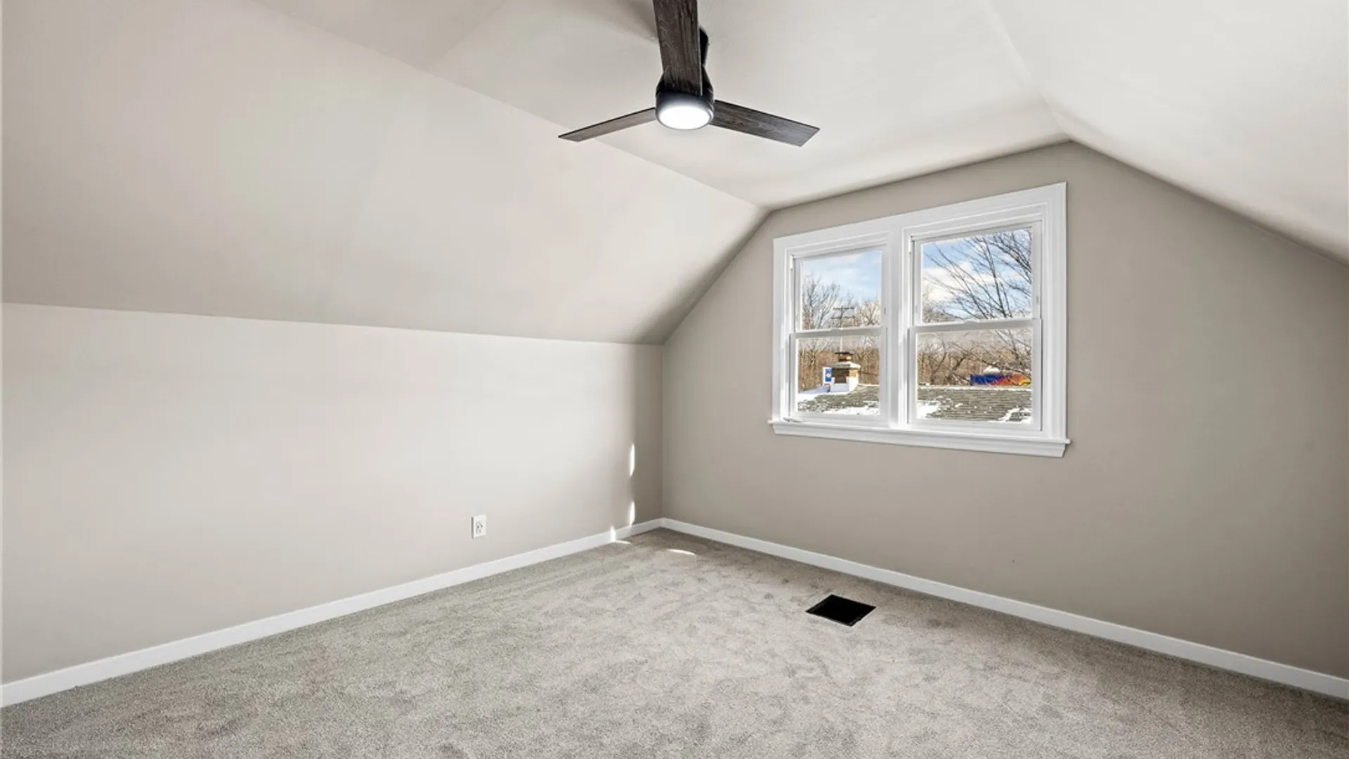 Property at 538 Taunton Place, Buffalo, NY 14216 26