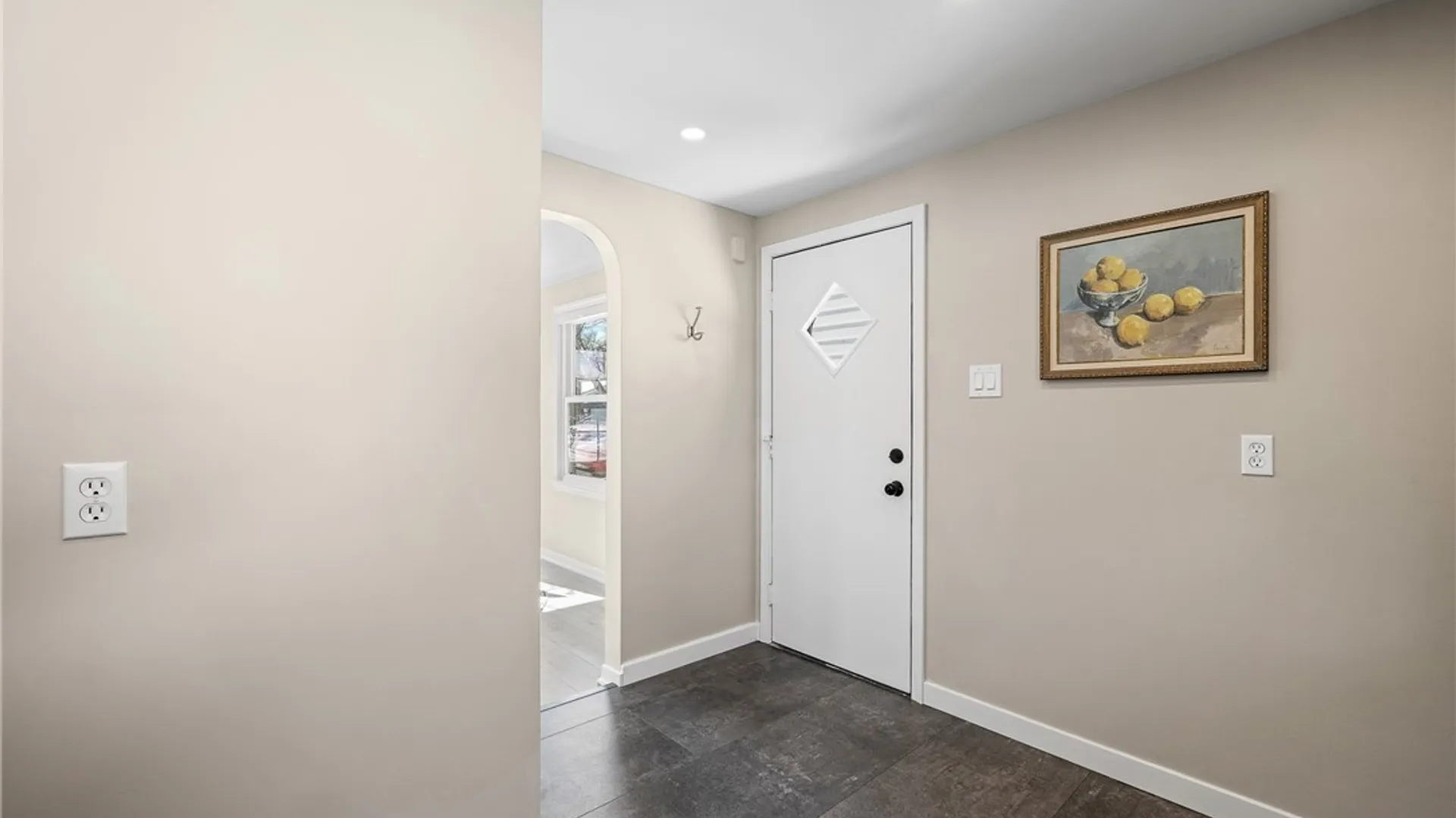 Property at 538 Taunton Place, Buffalo, NY 14216 9