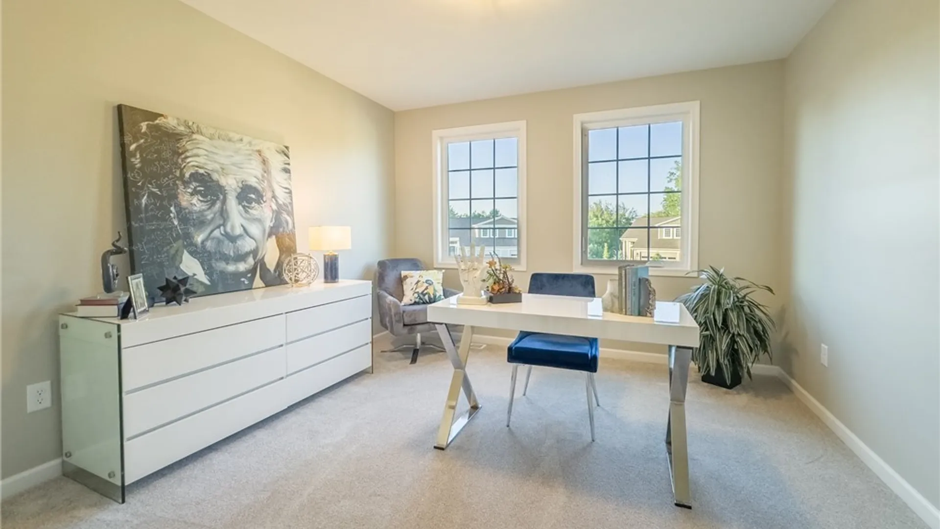 Property at 160 Cloverleaf Court, Cheektowaga, NY 14043 8