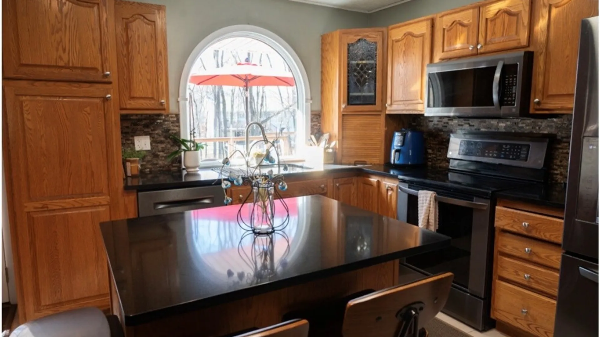 Property at 3 Perkins Place, Bath, NY 14810 6