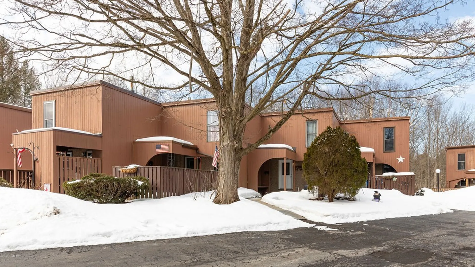 Property at 275 Cedar Court, Van Buren, NY 13027 2