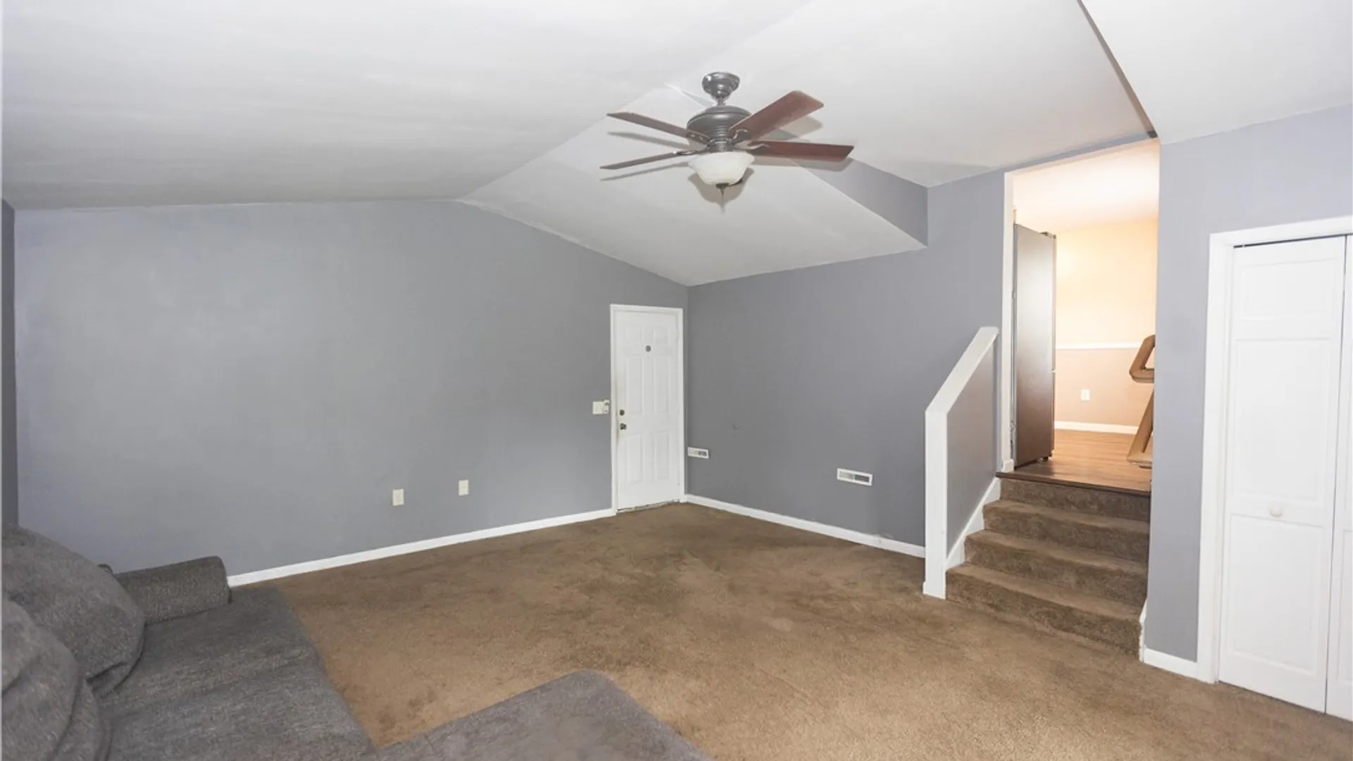 Property at 63 Sprucewood Drive, Cheektowaga, NY 14227 18