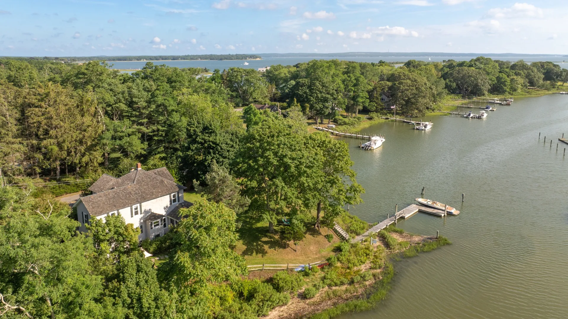 Property at 52 S Midway Rd, Shelter Island, NY 11964 10