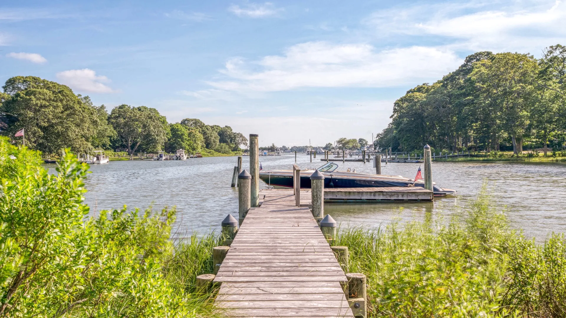 Property at 52 S Midway Rd, Shelter Island, NY 11964 4