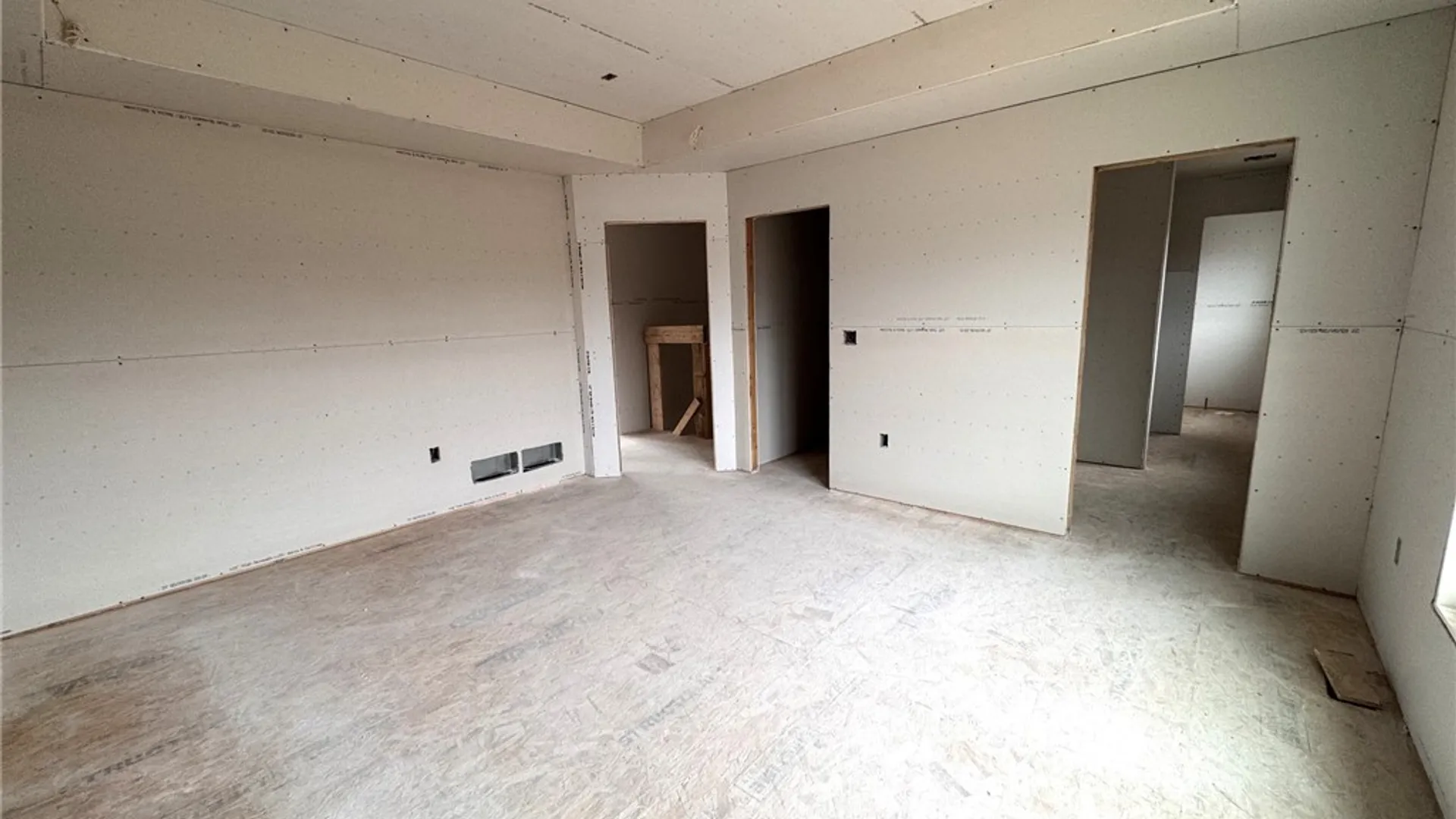 Property at 230 Bronze Leaf Trail, Greece, NY 14612 18