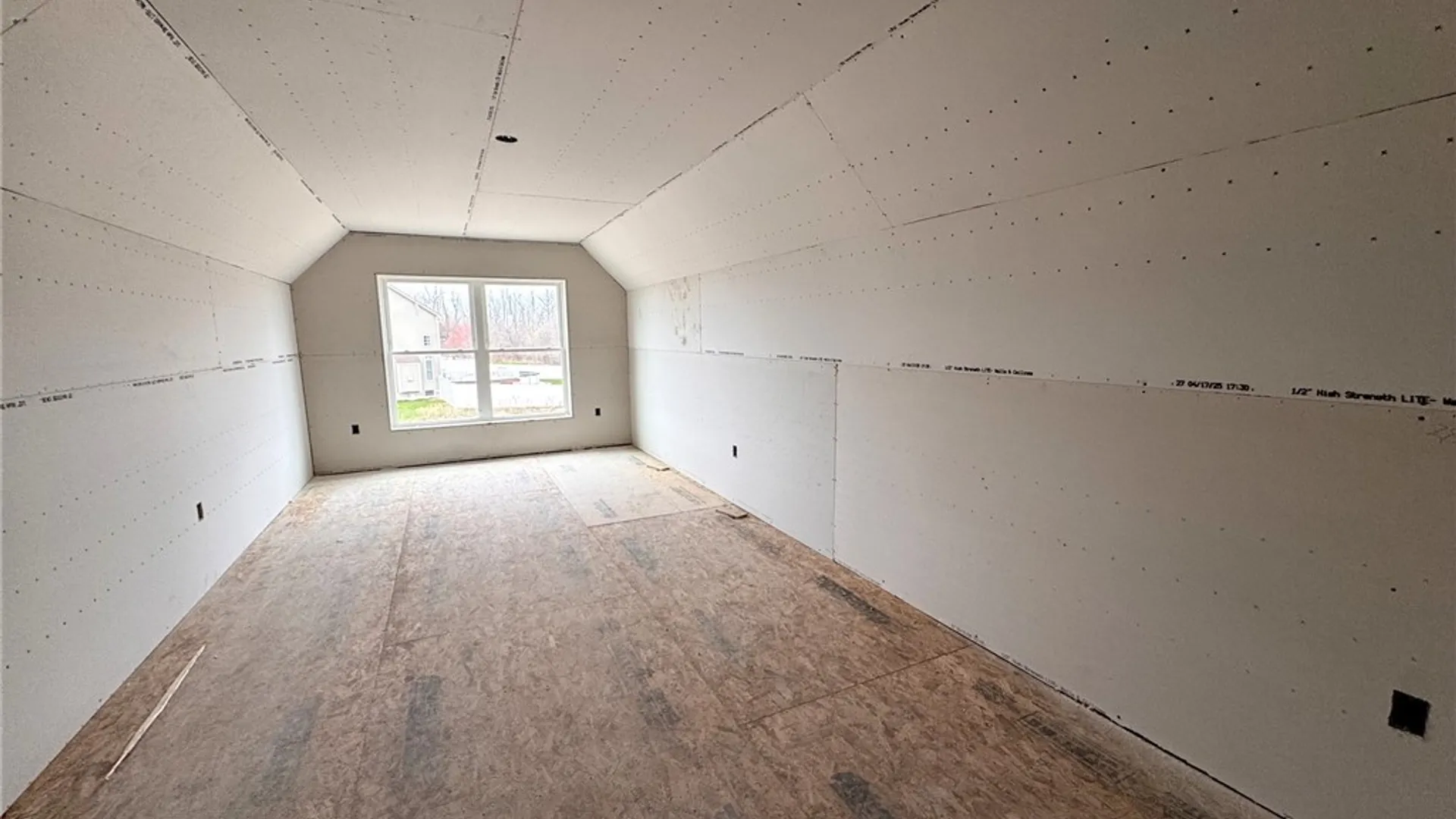 Property at 230 Bronze Leaf Trail, Greece, NY 14612 26