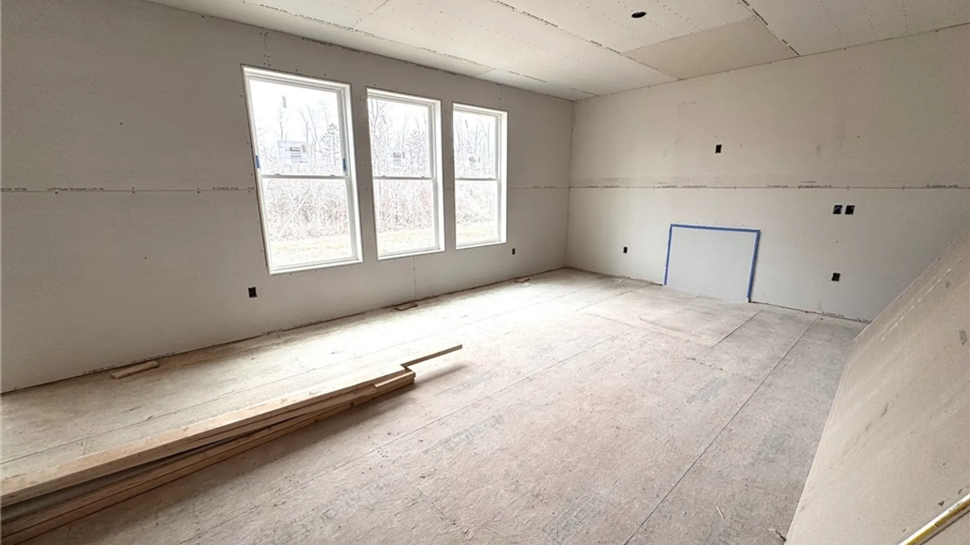 Property at 230 Bronze Leaf Trail, Greece, NY 14612 8