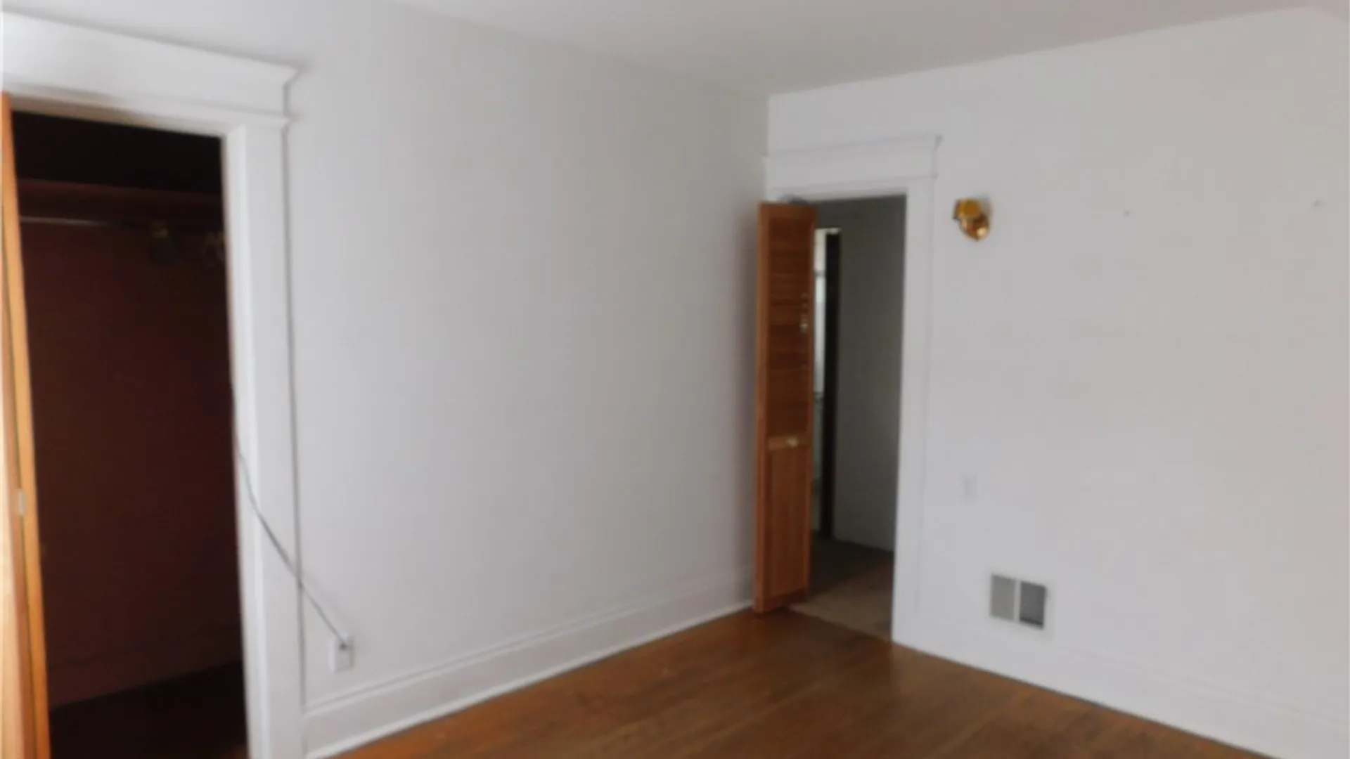 Property at 205 SHOTWELL PARK Park, Syracuse, NY 13206 32
