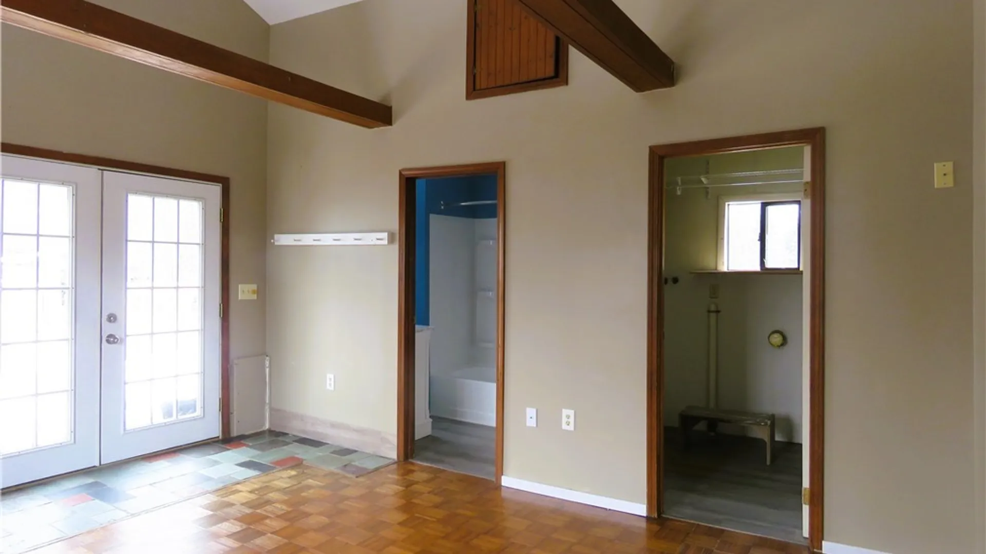 Property at 5841 Lakeview Terrace, Hamburg, NY 14085 15