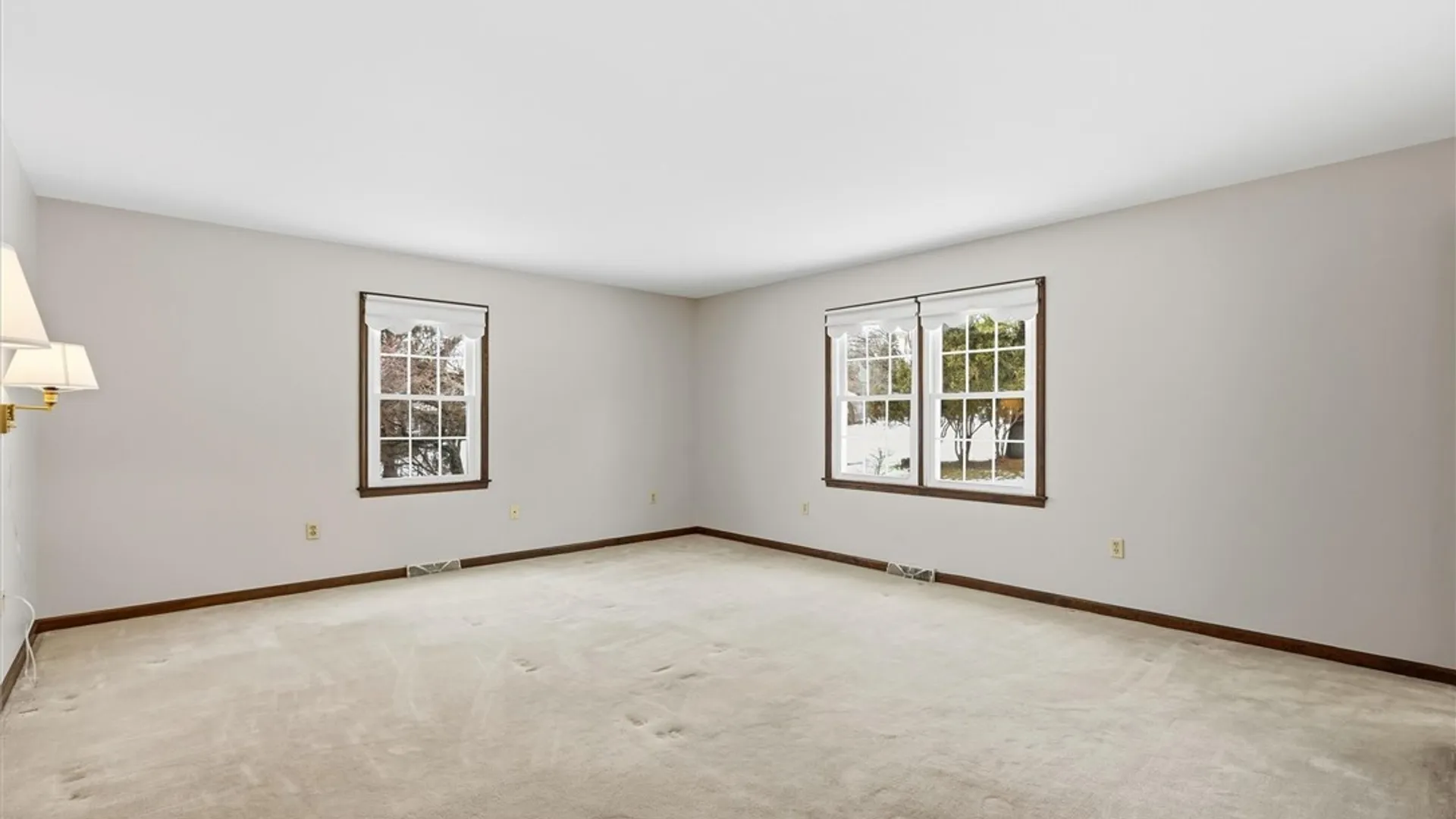 Property at 8205 Duvall Circle, Manlius, NY 13104 35