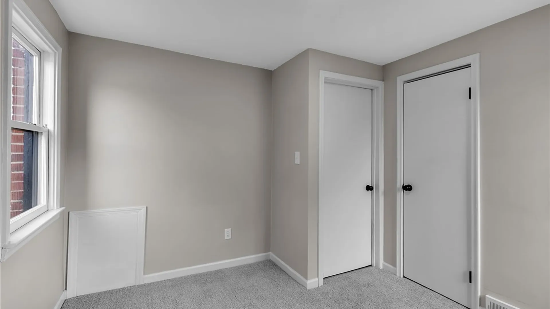 Property at 92 Sharon Parkway, Lackawanna, NY 14218 27