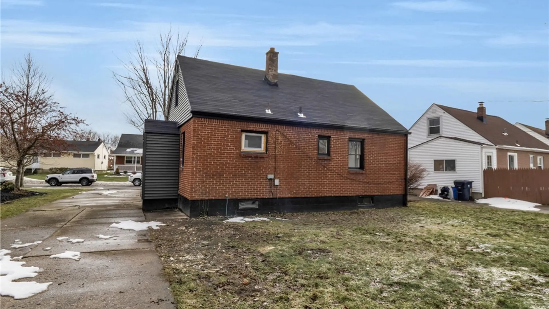 Property at 92 Sharon Parkway, Lackawanna, NY 14218 32