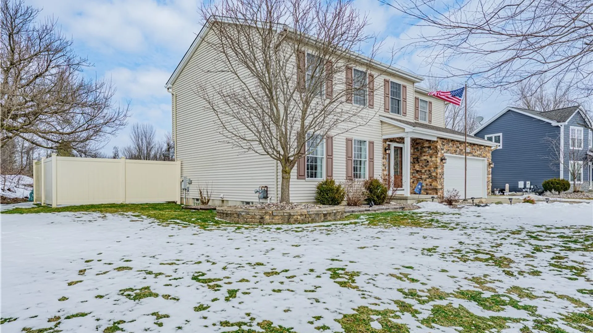 Property at 2517 Danielle Drive, Wheatfield, NY 14304 3