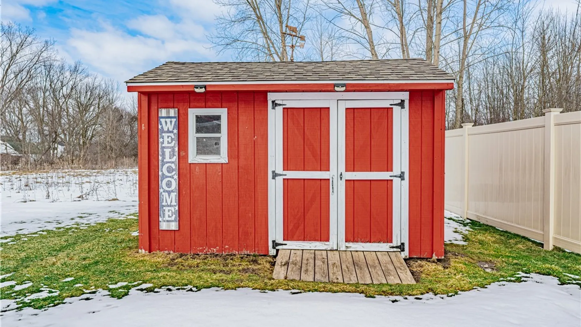 Property at 2517 Danielle Drive, Wheatfield, NY 14304 37