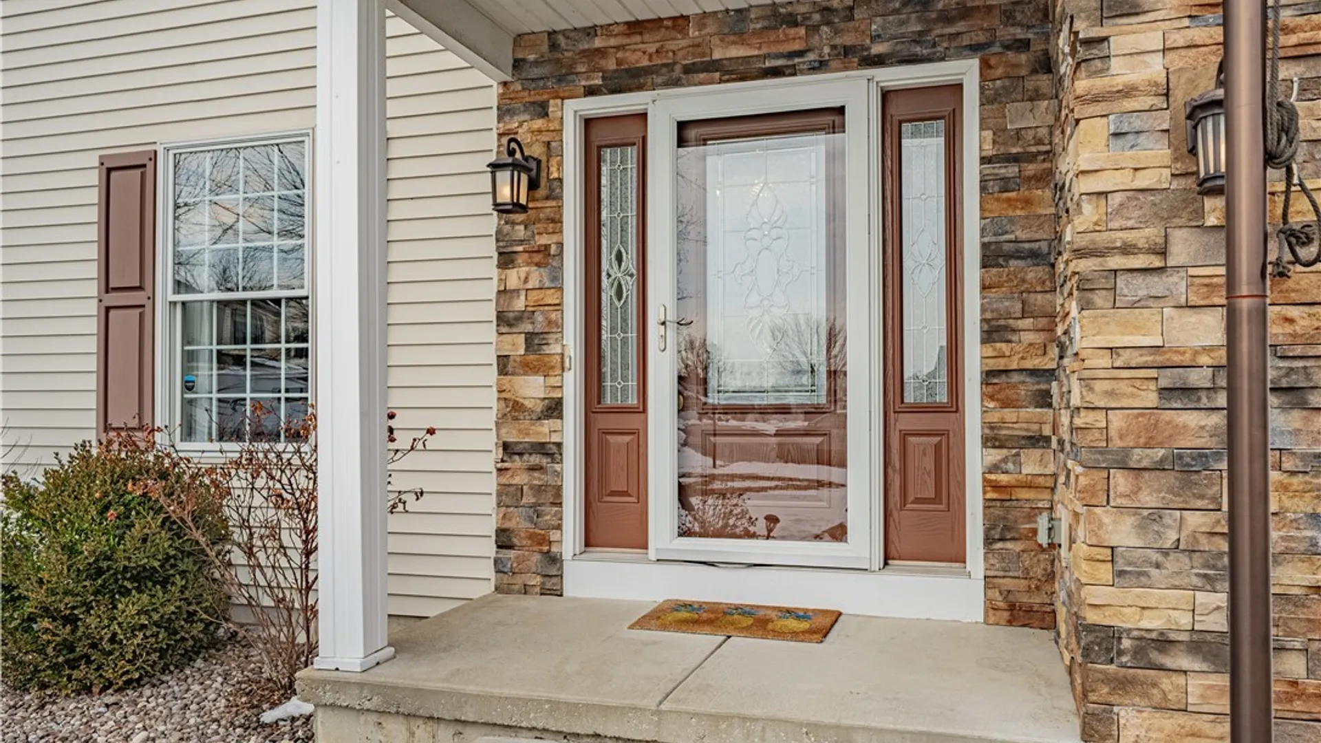 Property at 2517 Danielle Drive, Wheatfield, NY 14304 4