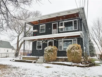41 Aurora Avenue, West Seneca, NY 14224