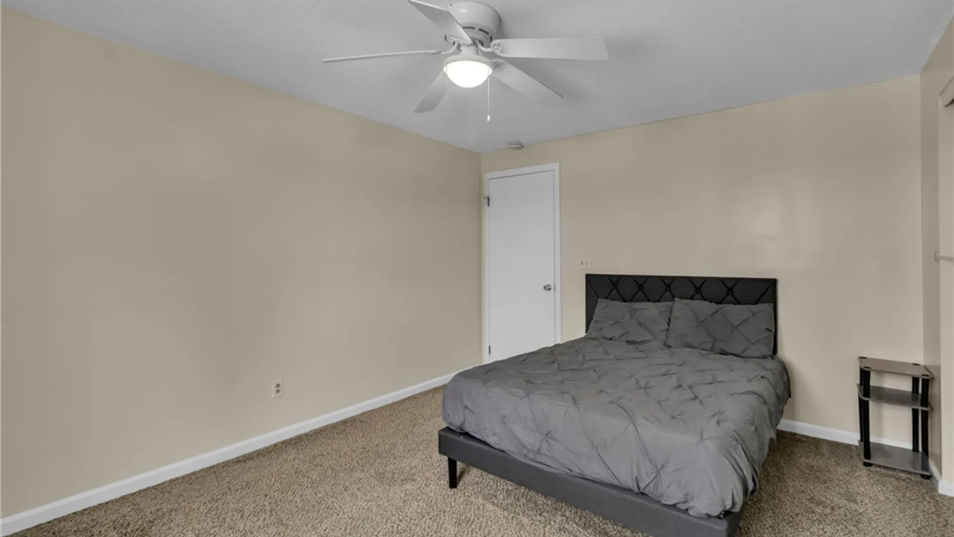 Property at 335 Cayuga Road, Amherst, NY 14221 15